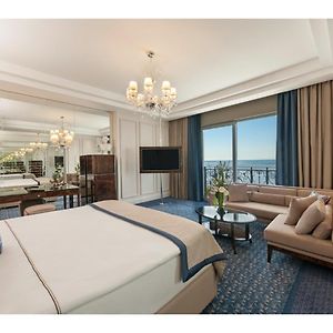 Deluxe Double or Twin Room Sea View